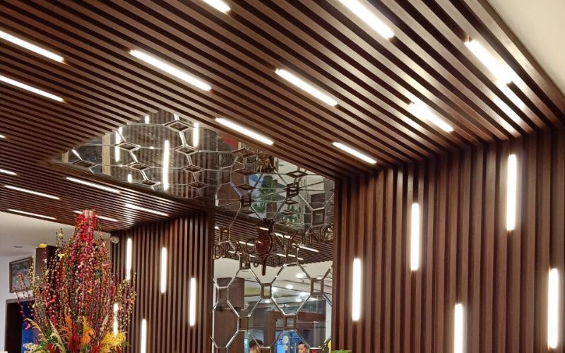 20 Mẫu thi công tấm nhựa lam sóng ốp trần đẹp nhất 2025