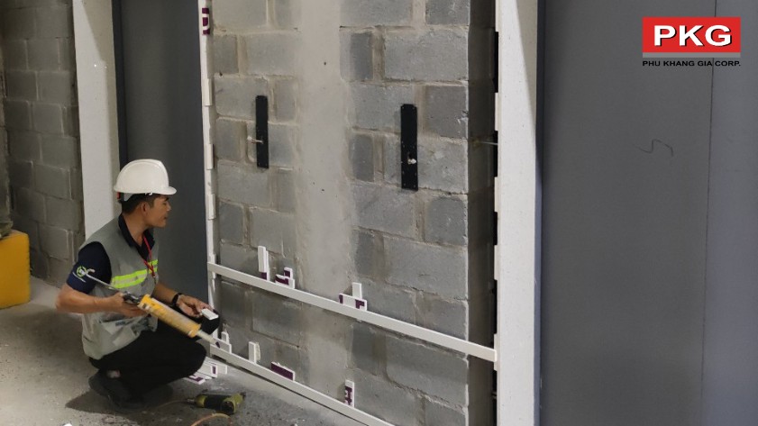 Thi công ảnh hưởng đến giá phào chỉ