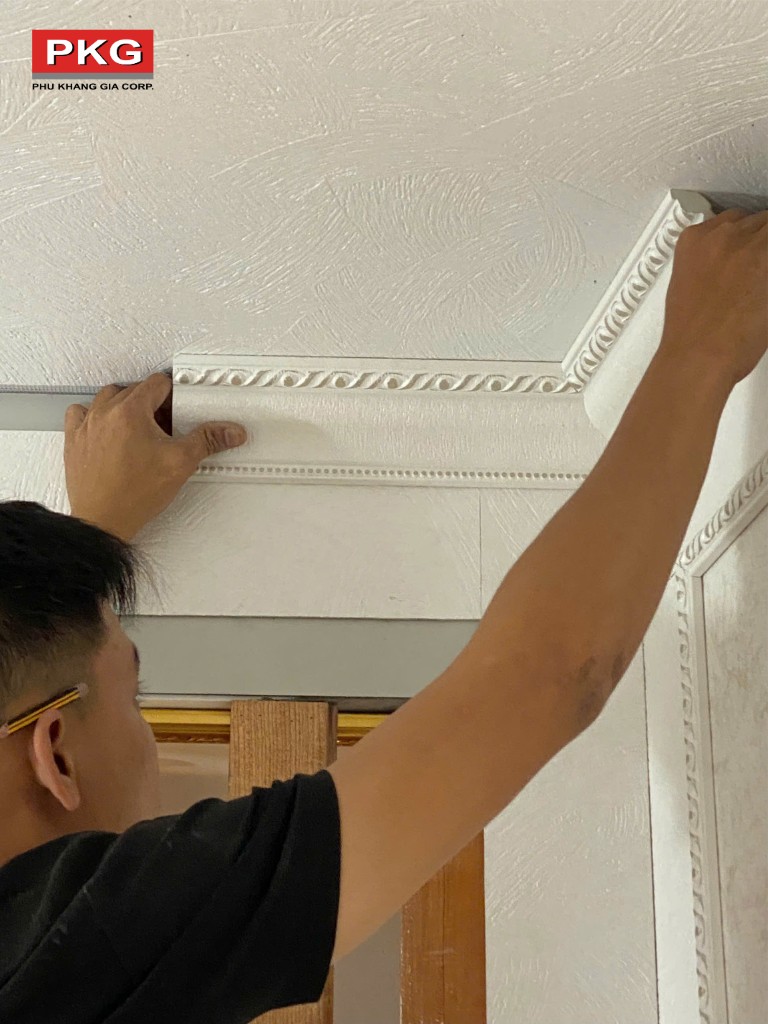 Cách lắp đặt phào chỉ trần